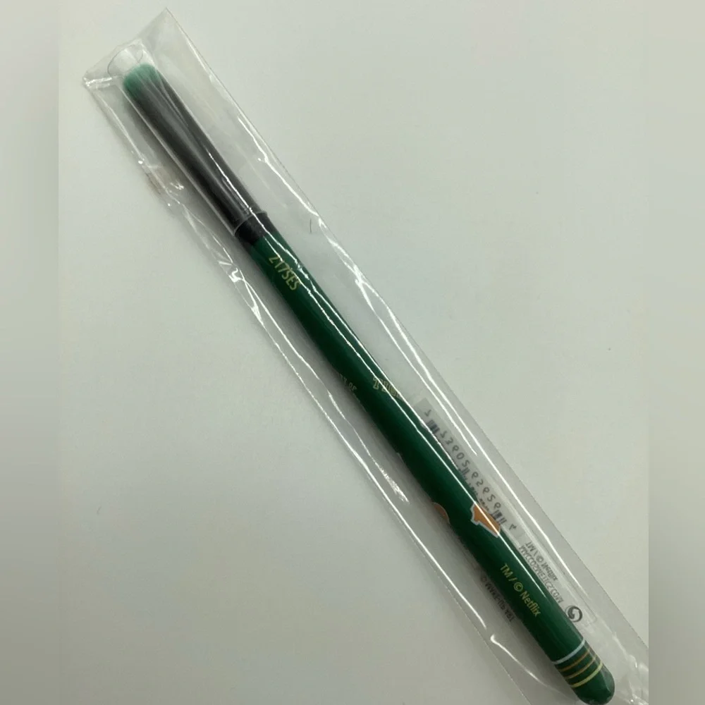 MAC Stranger Things 217SES Synthetic Blending Eye Brush - Brand New In Package